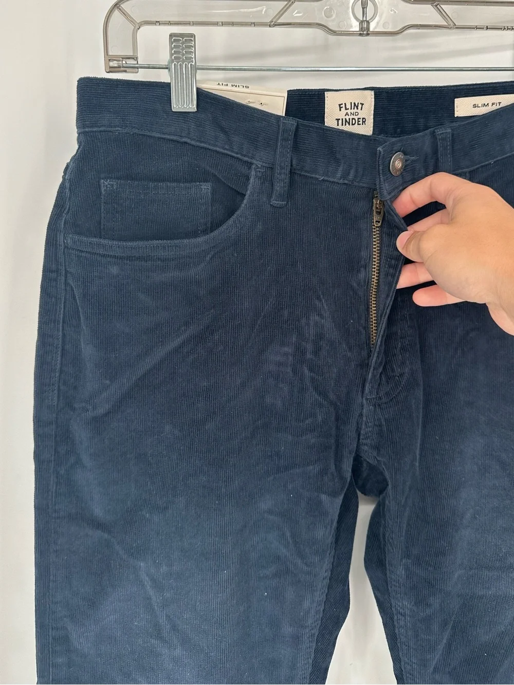 Flint and Tinder Slim Fit Corduroy Pants Size 34 x 30 Navy Blue Classic NWT